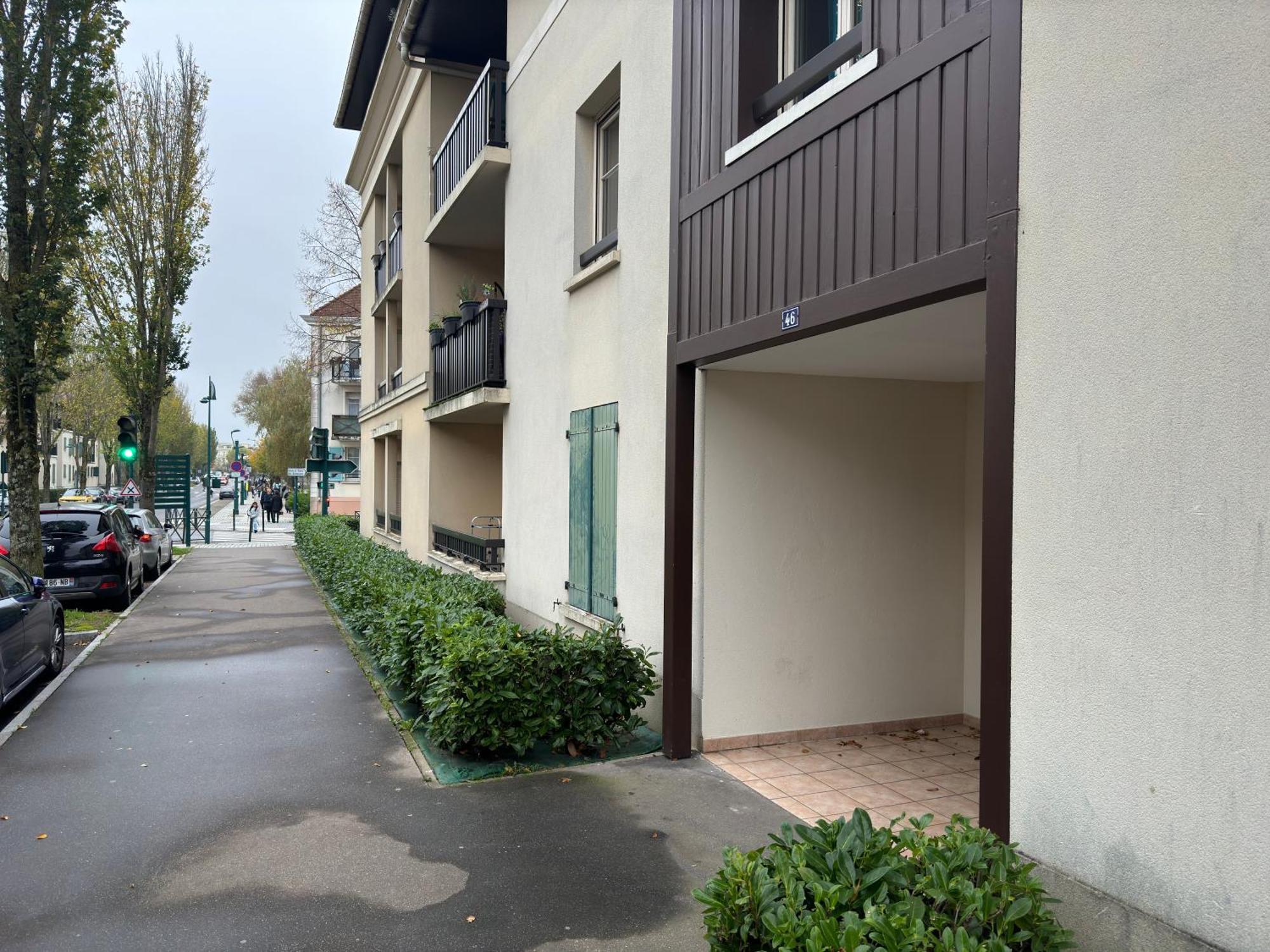 Appartement Equipe Proche De Disneyland Серри Экстерьер фото